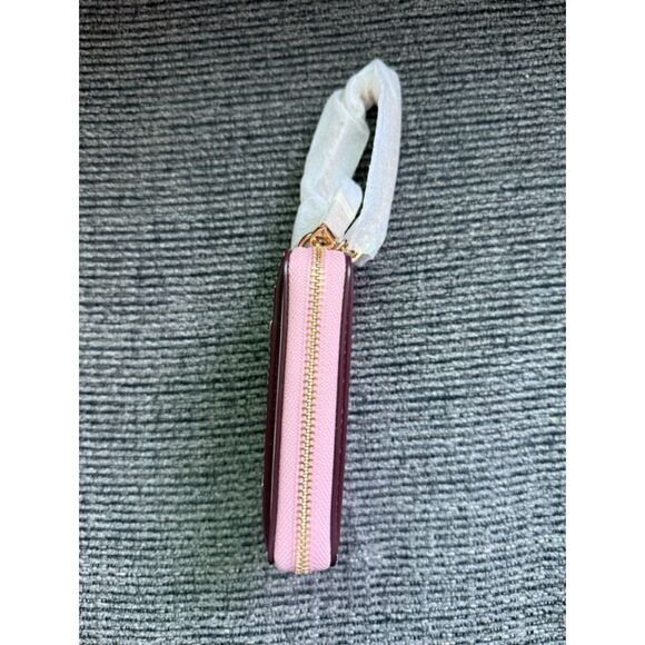 COACH Zip Card Case Powder Pink Signature Canvas - NWT - Picture 3 of 3